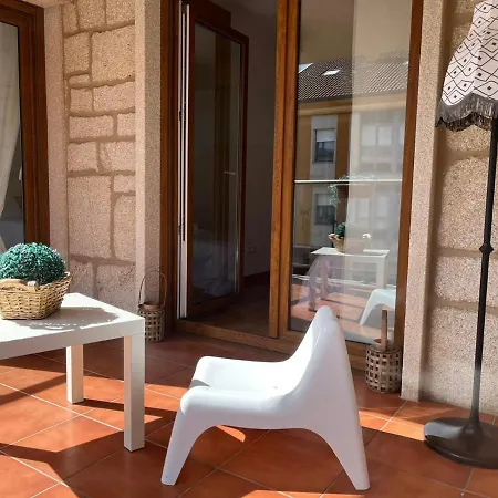 Casa Jym Fontela 24 *