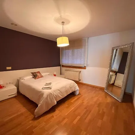 Casa Jym Fontela 24 * O Pedrouzo