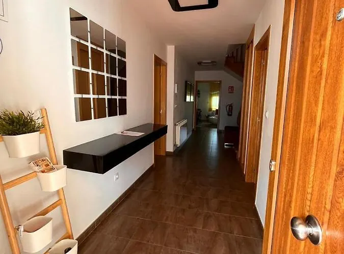 Casa Jym Fontela 24 *