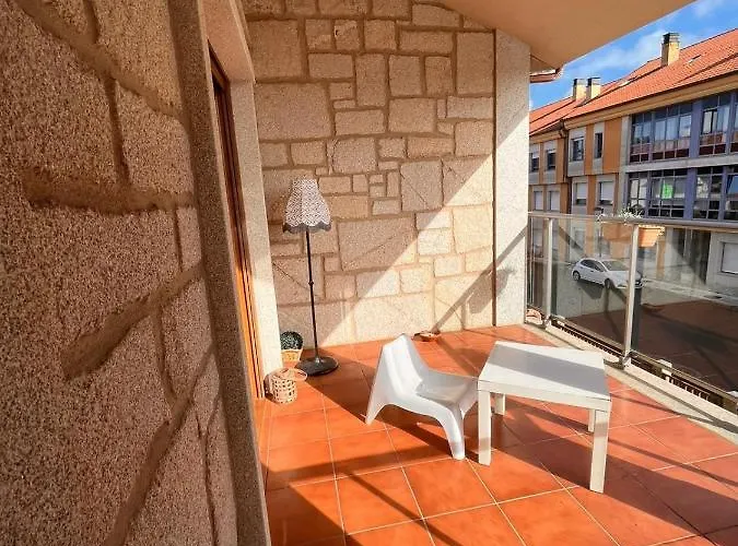 Casa Jym Fontela 24 オ・ペドロウソ